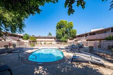 Main picture of Kensington Condominiums