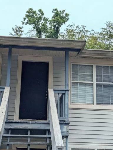Main picture of 2555 Chateau Ln