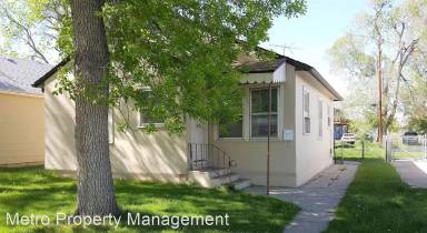 Main picture of 605 E 6th St
