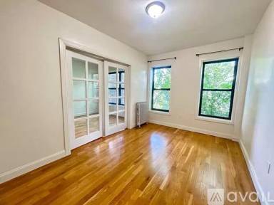 Main picture of 411 Saint Johns Pl