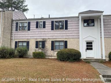 Main picture of Hampton Hills Condominiums