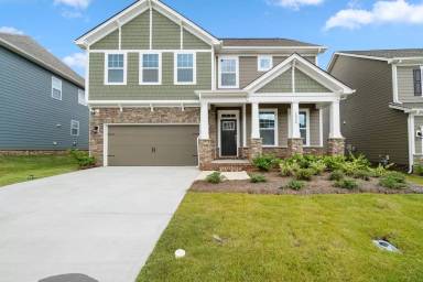 Main picture of 1024 Arbury Way