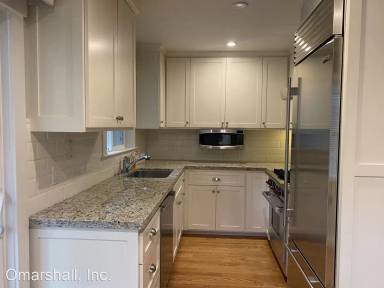 Main picture of 609 Highland Ave