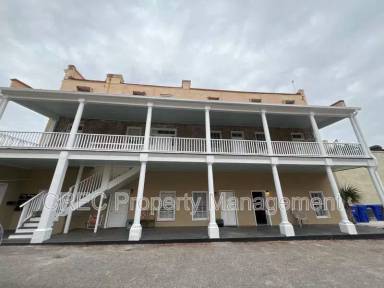 Main picture of 126 Alexander St