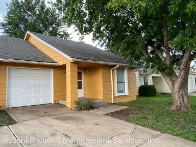 Main picture of 1608 W Madison St
