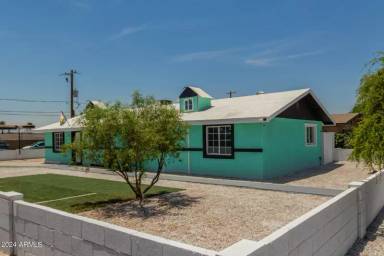 Main picture of 3523 W Maricopa St