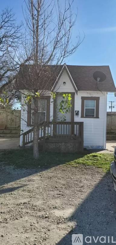 Main picture of 400 Craik St
