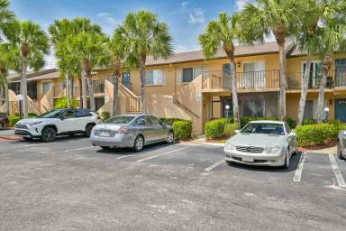Main picture of 4130 Looking Glass Ln
