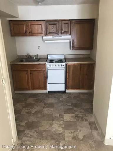 Main picture of 313 Frank S Brown Blvd