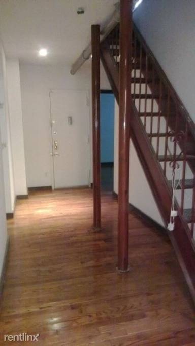 Main picture of 346 East 13th St