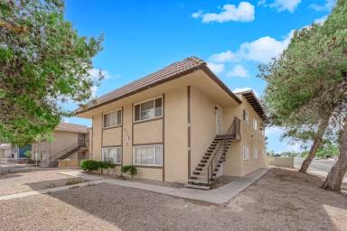 Main picture of 5325 Redberry St
