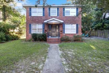 Main picture of 1215 Hubbard Street - 4