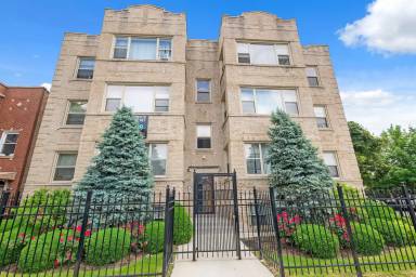 Main picture of 6057-59 S California 2742-46 61 St