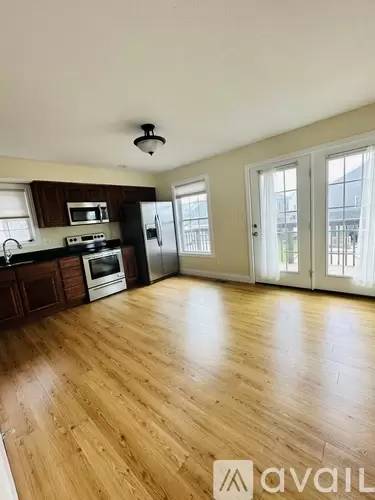 Main picture of 1759 W Victoria Ln
