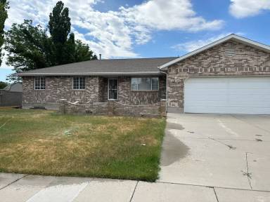 Main picture of 2297 W Pheasant Bend Cir