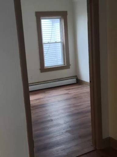 Main picture of 863 Plymouth Ave