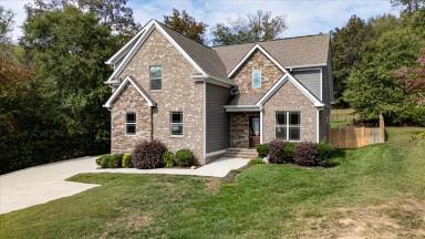 Main picture of 8229 Pierpoint Dr