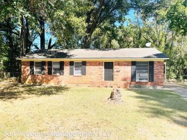 Main picture of 605 Joryne Dr
