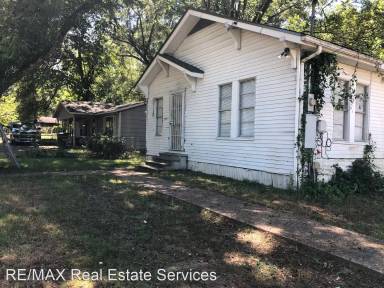 Main picture of 5918 Henderson Ave