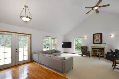 Main picture of 9068 Yelm Hwy SE