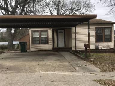 Main picture of 518 S Parkway Dr