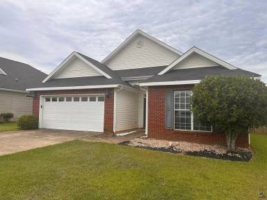 Main picture of 123 Larkspur Ln