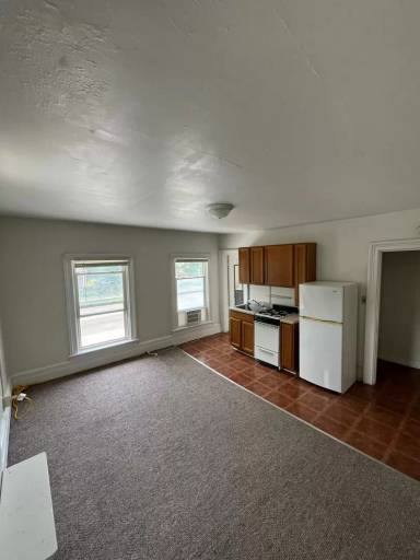 Main picture of 1024 Main St