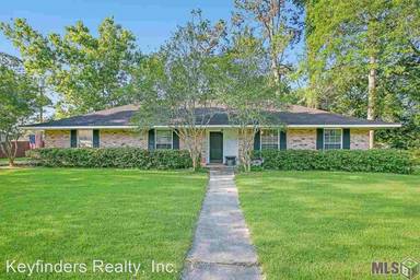 Main picture of 9534 Corinth St