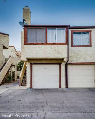 Main picture of 5011 Spencer St