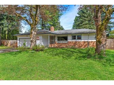 Main picture of 10 SE 153rd Ave