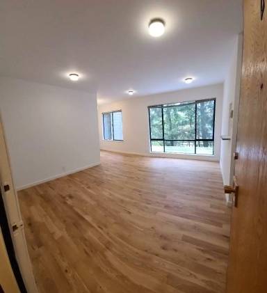 Main picture of 163 17th Ave