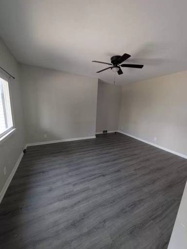 Main picture of 2508 Cobden St