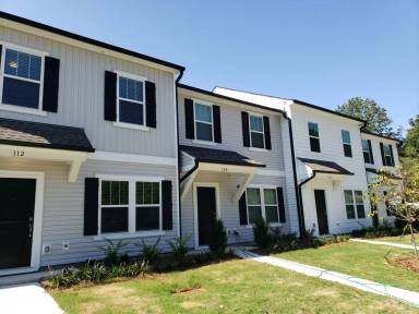 Main picture of 130 S Dorsett St