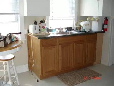 Main picture of 15 Homer St