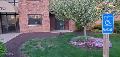 Main picture of 40 Providence Dr