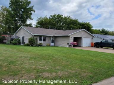 Main picture of 2040 Mittelstadt Ln