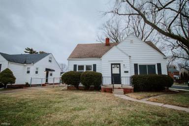 Main picture of 1804 Winston Blvd