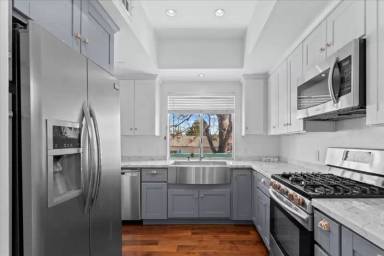 Main picture of 5324 Kester Ave