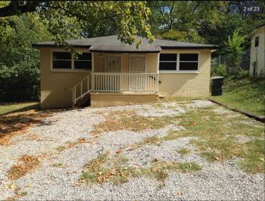 Main picture of 2408 Harley St