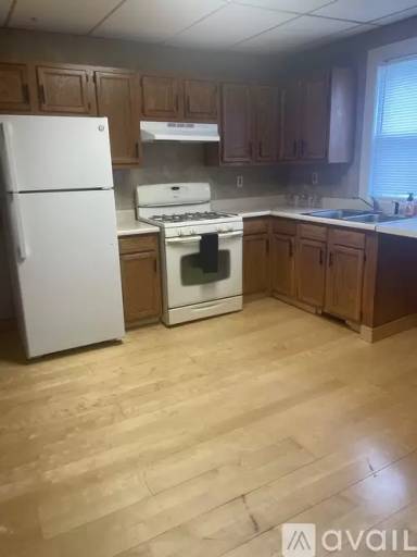Main picture of 225 Davis St