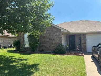 Main picture of 3817 Wake Forrest Ln