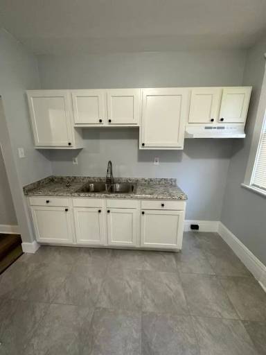 Main picture of 2511 N Market St