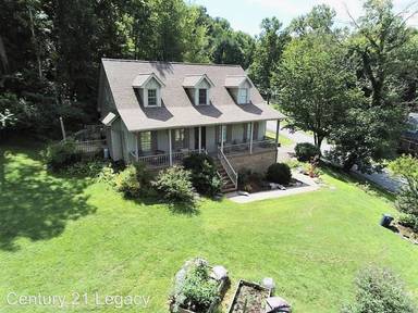 Main picture of 3301 Hull Dr