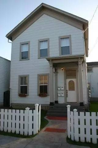 Main picture of 724B B St