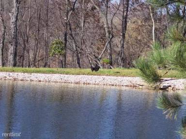 Main picture of 1456 Lake Dr