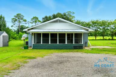 Main picture of 13001 Old Fort Bayou Rd