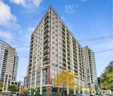 Main picture of 451 Huron Condominiums