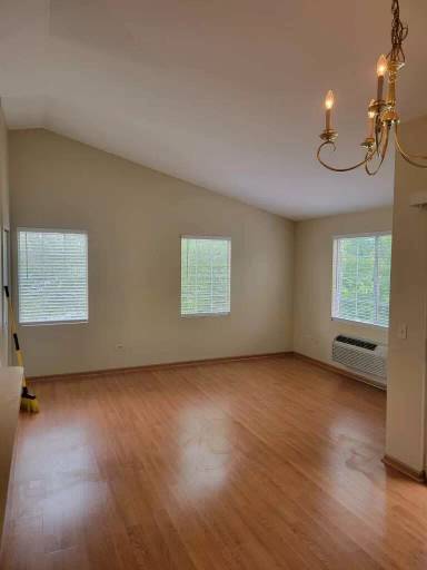 Main picture of 1576 McClure Rd