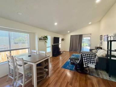 Main picture of 2751 Azuza Way