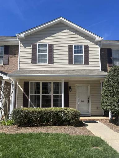 Main picture of 4451 Baylor St